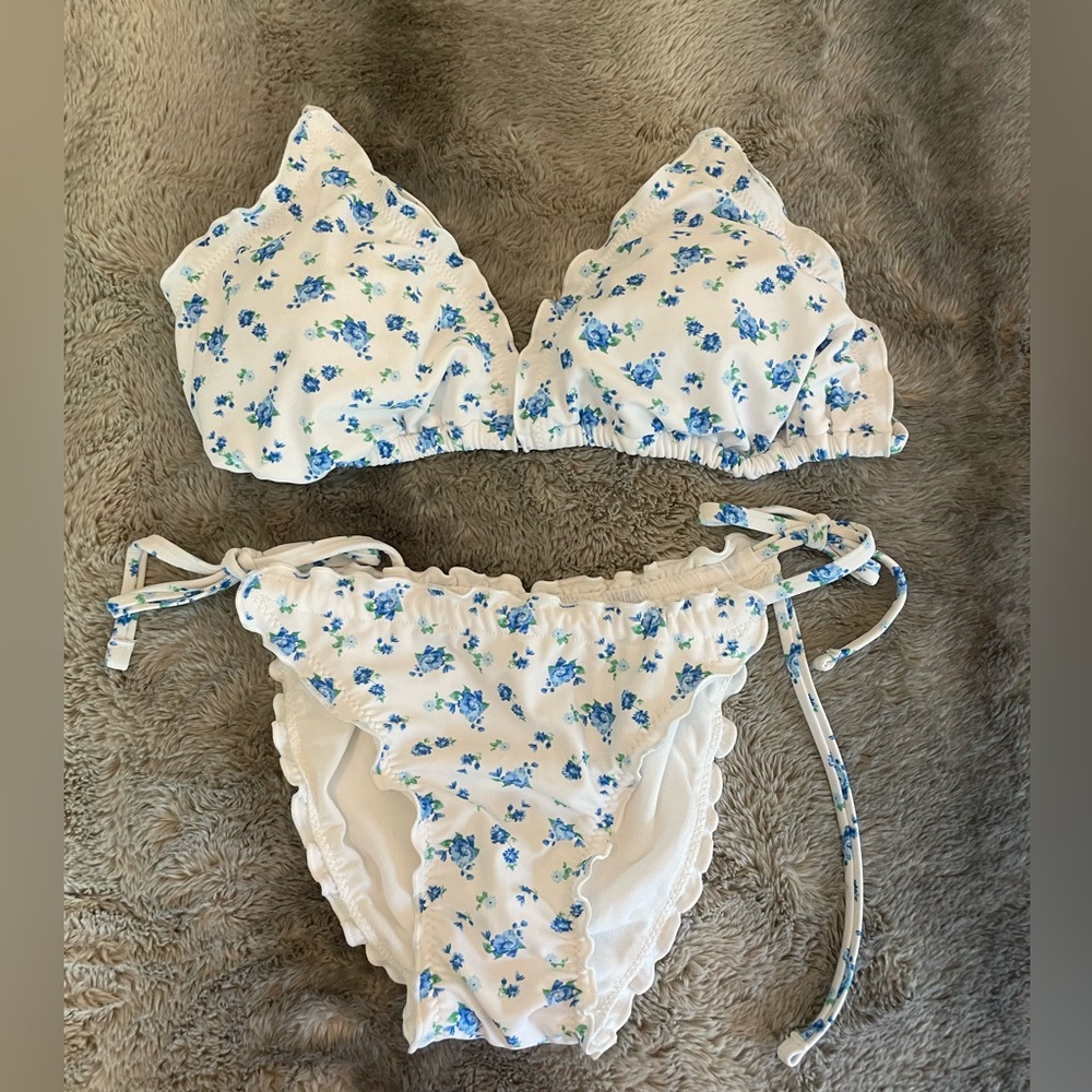 Target floral print swimsuit,triangle with ruffles, blue floral